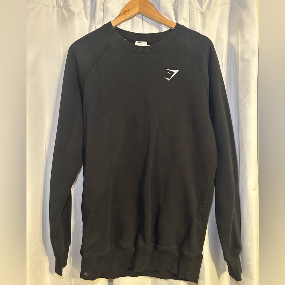 MD Gym shark crew neck